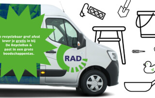 RecycleBus met voorbeelden van in te leveren recyclebaar grof afval